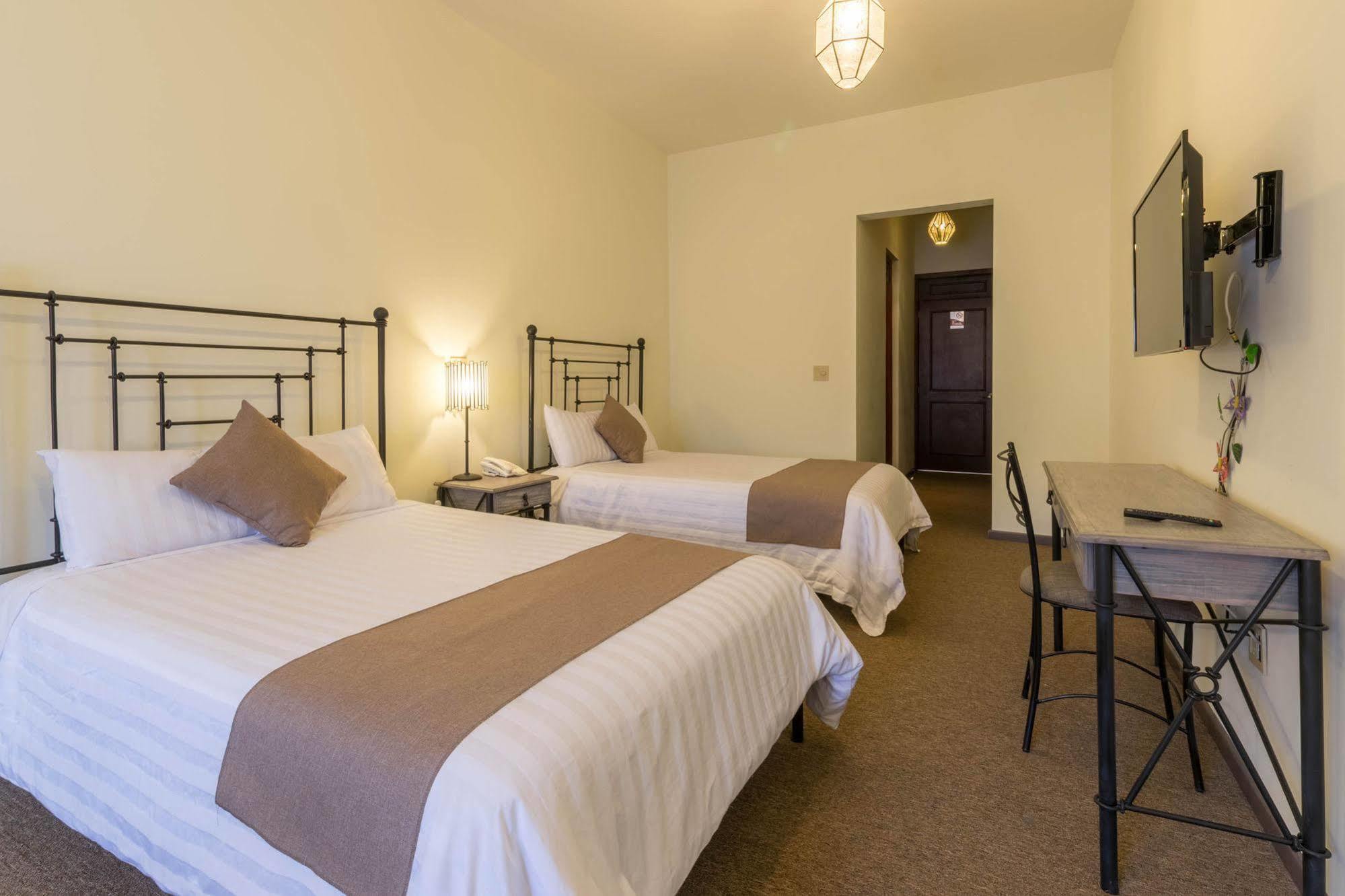 La Casona 3*